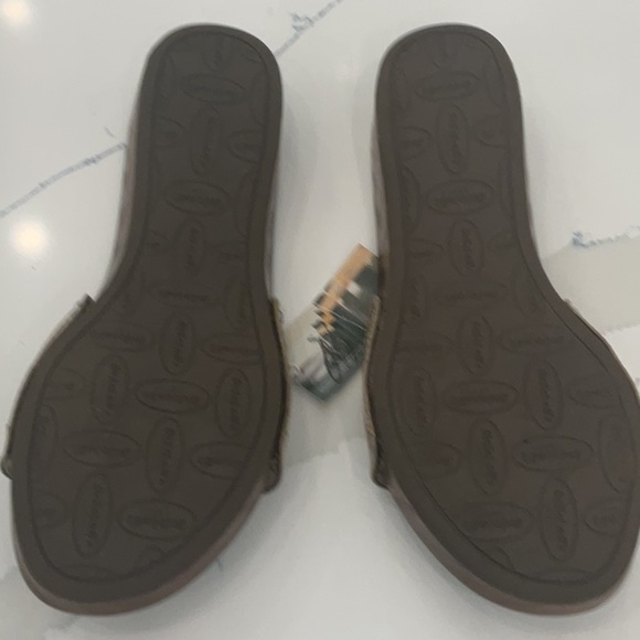 New Dr. Scholls sandals - Picture 2 of 4